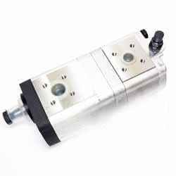 0006832032 Pompa Hydrauliczna