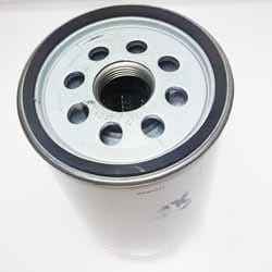 B7116 Filtr Oleju